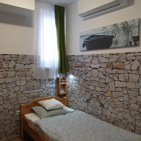 Kid Familia Panzio Bed & Breakfast