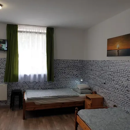 Kid Familia Panzio Bed & Breakfast