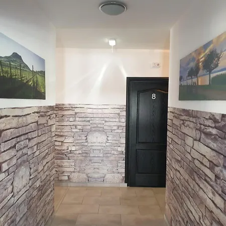 Bed & Breakfast Kid Familia Panzio