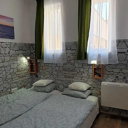 Kid Familia Panzio Bed & Breakfast 3*
